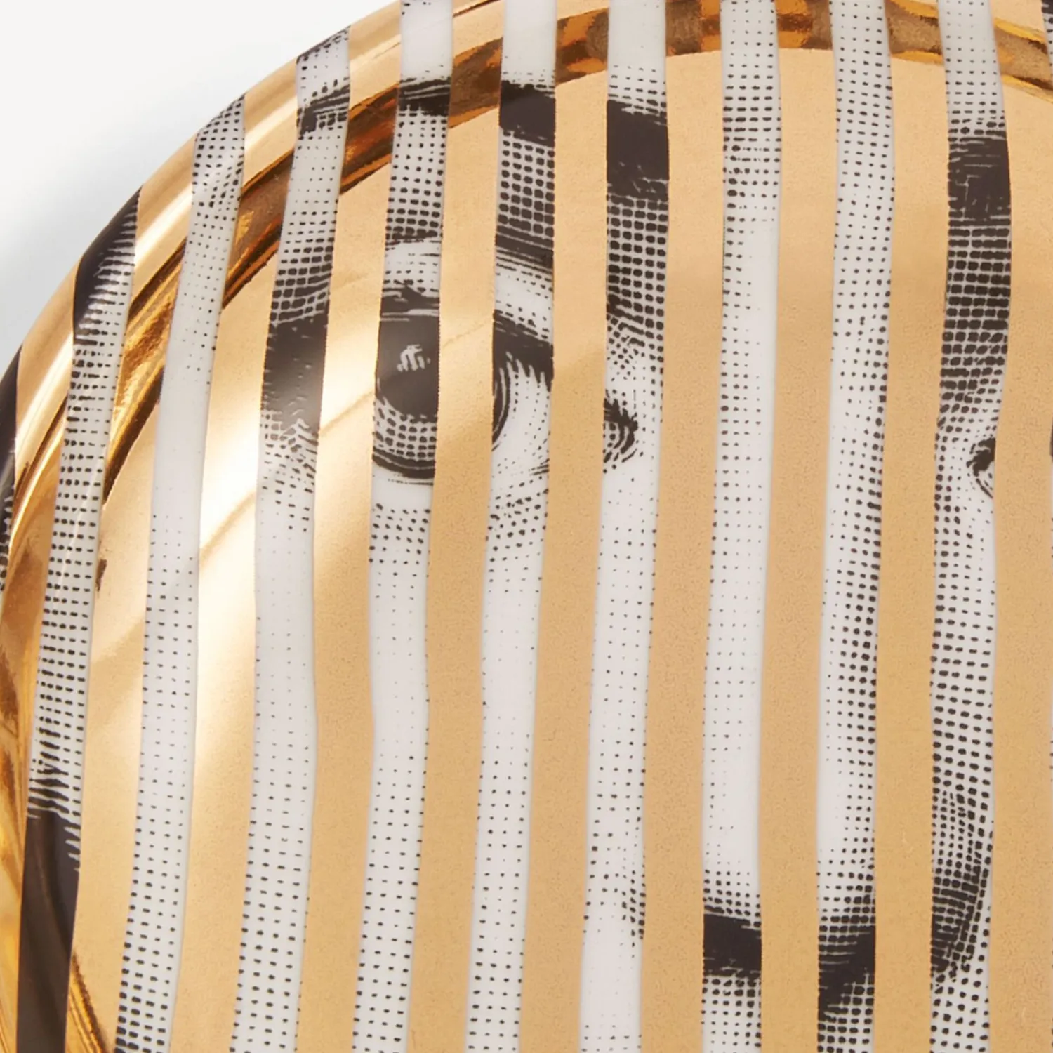 Design Ashtrays<Fornasetti Ashtray Tema E Variazioni N.34 White/Black/Gold