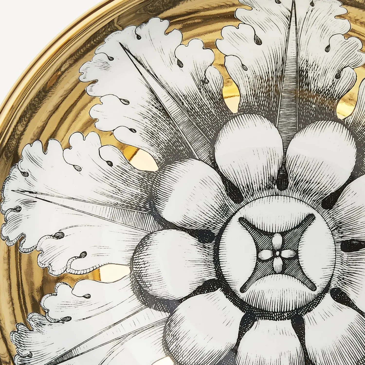Appetizer Sets And Centrepieces<Fornasetti Centrepiece Rosone N.6 White/Black/Gold