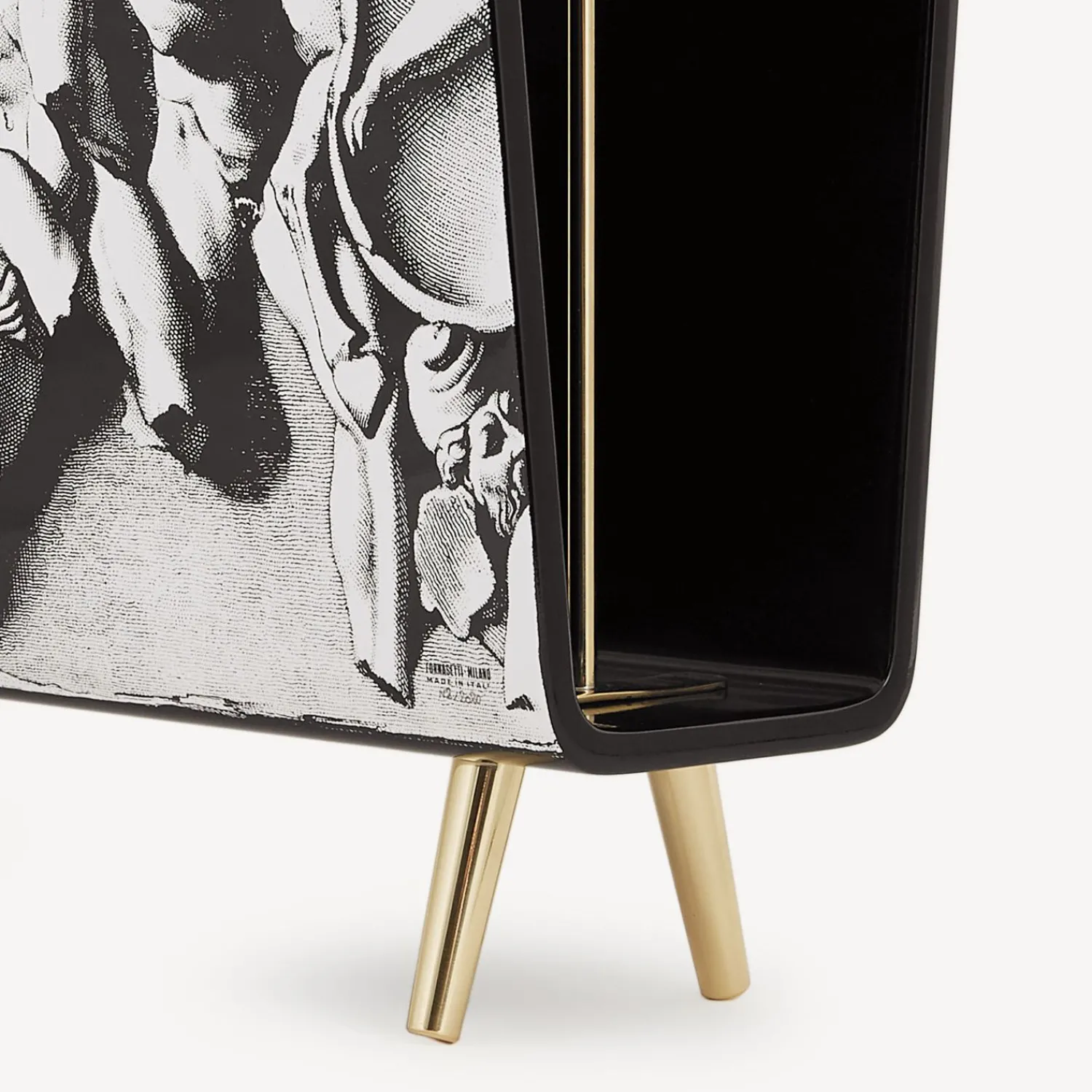 Magazine Racks<Fornasetti Magazine Rack Bassorilievo White/Black