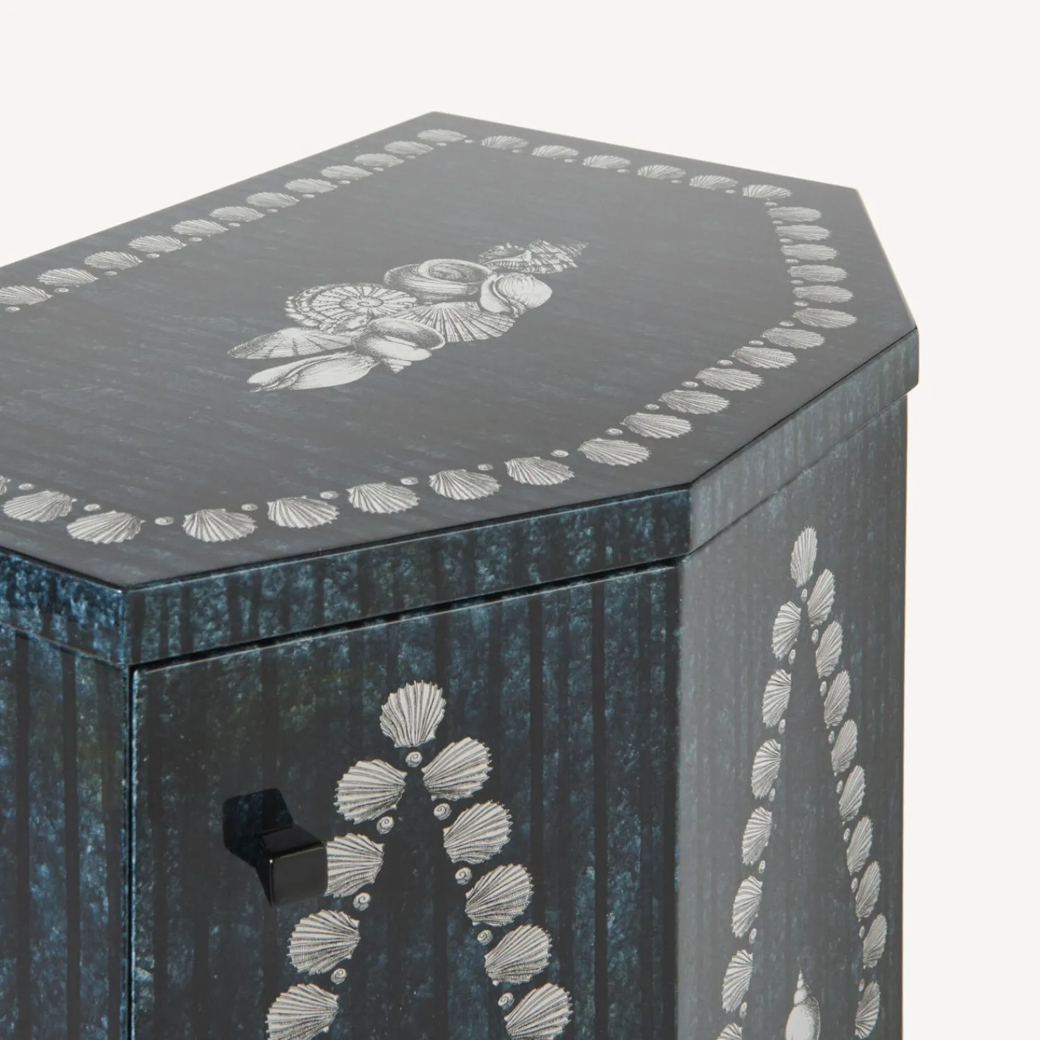 Cabinets<Fornasetti Night Stand Polyhedric Giro Di Conchiglie Silver/Blue