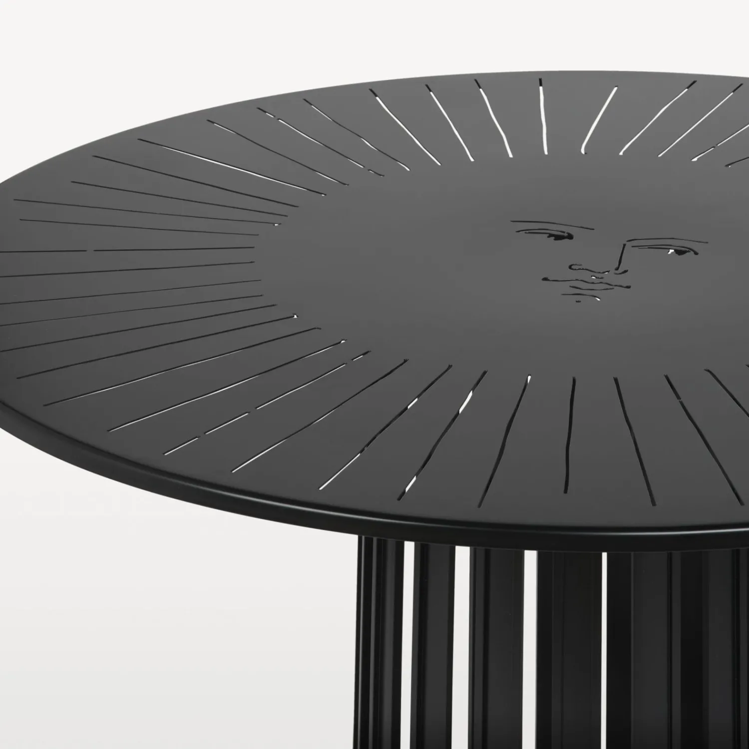 Tables<Fornasetti Outdoor Table Ara Solis Black