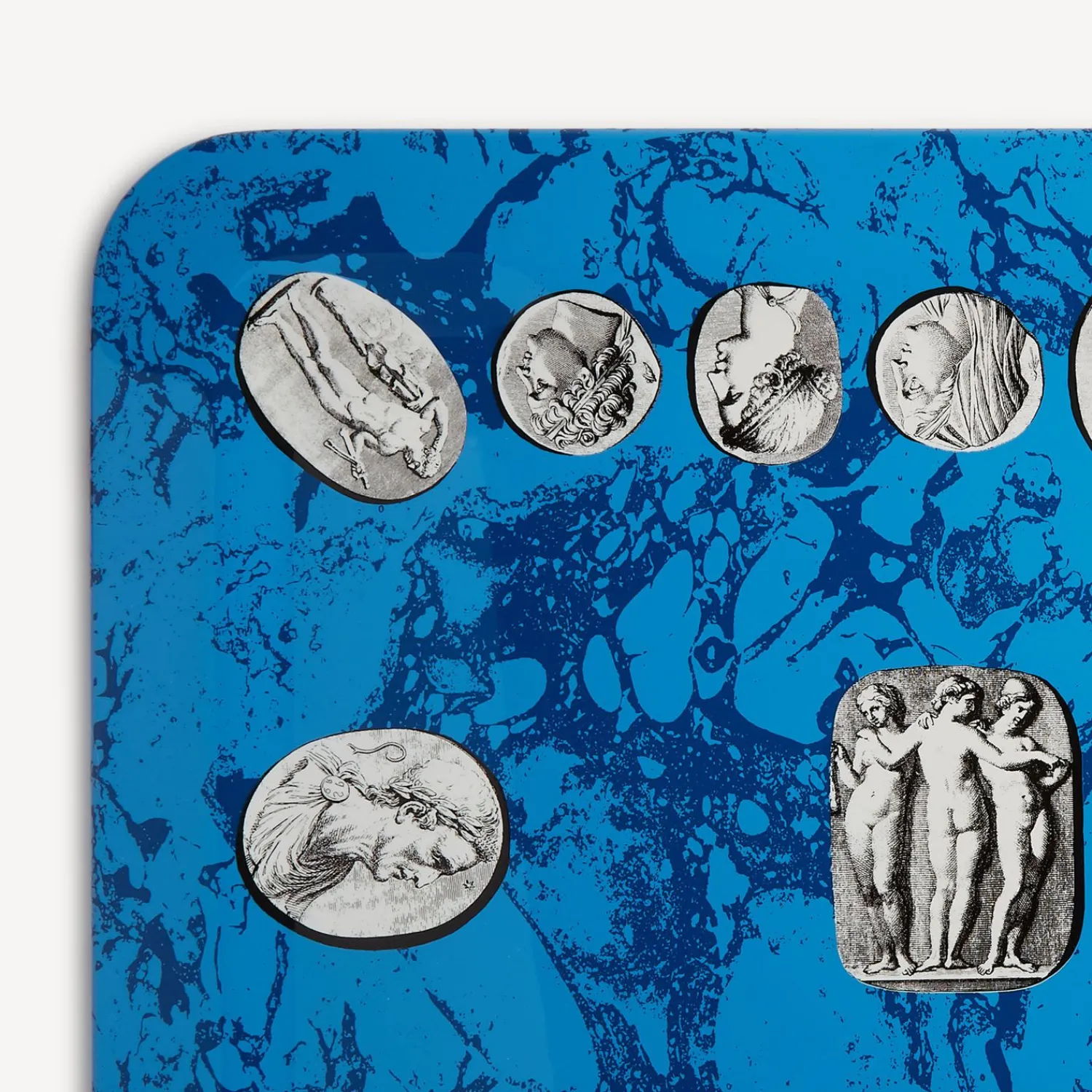 Decorative Trays And Pliants<Fornasetti Tray Cammei White/Black/Azzurro