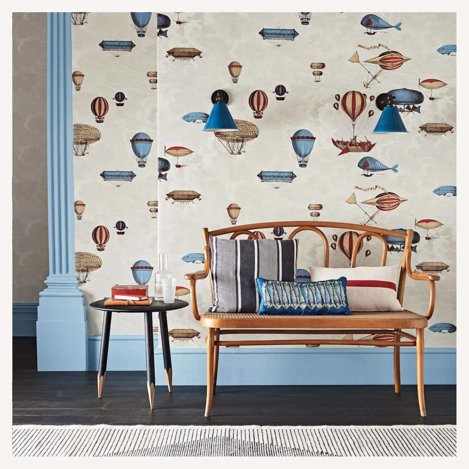 Wallpaper<Fornasetti Wallpaper Macchine Volanti (2-Roll Set) Stone, Rouge/Blue